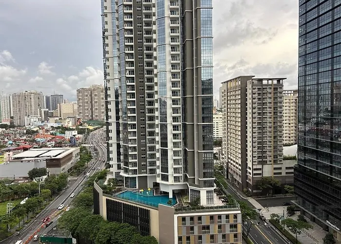 Bgc Premium 1br With Balcony Fast 600 Mbps Fibre *